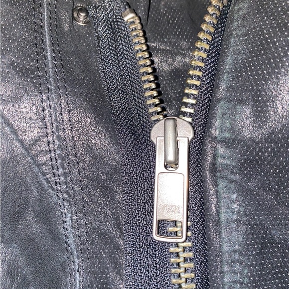 Wish  Australia Broken Leather Vest NWT - Picture 10 of 11